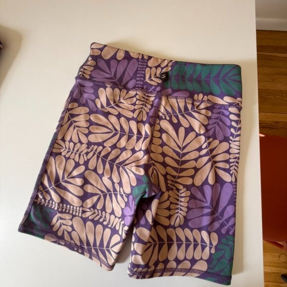 Parks Project Big Sur Fern Set - biker shorts & sports bra - Picture 6 of 9